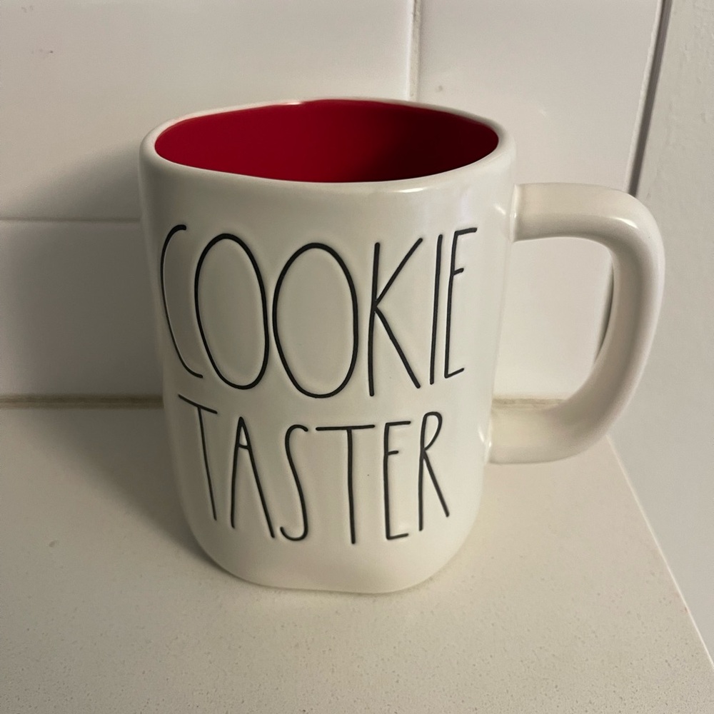 Rae Dunn Cookie Taster Holiday Christmas Seasonal Coffee Mug